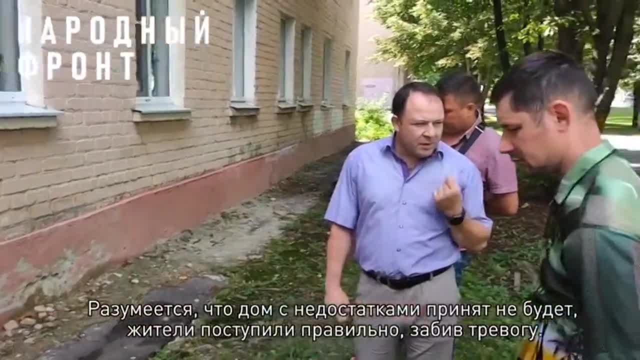 В Орле капитально ремонтируют дом №157 на Васильевской, но он продолжает разрушаться