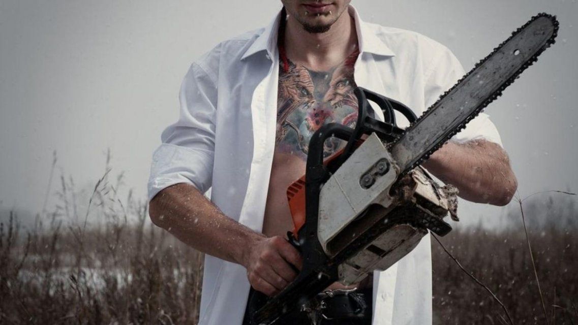 Бензопила, бензотриммер и три топора: на Орловщине рецидивист украл инструменты