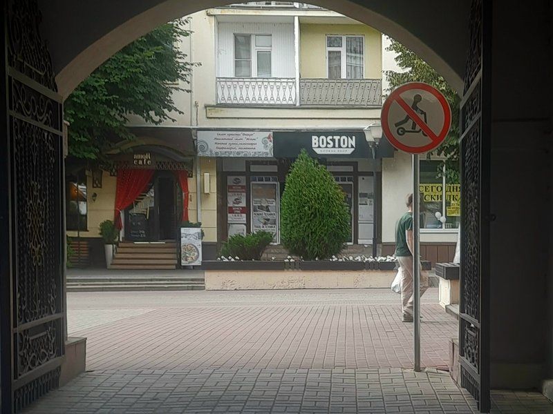 В Орле запретят ездить на самокатах по узким улицам