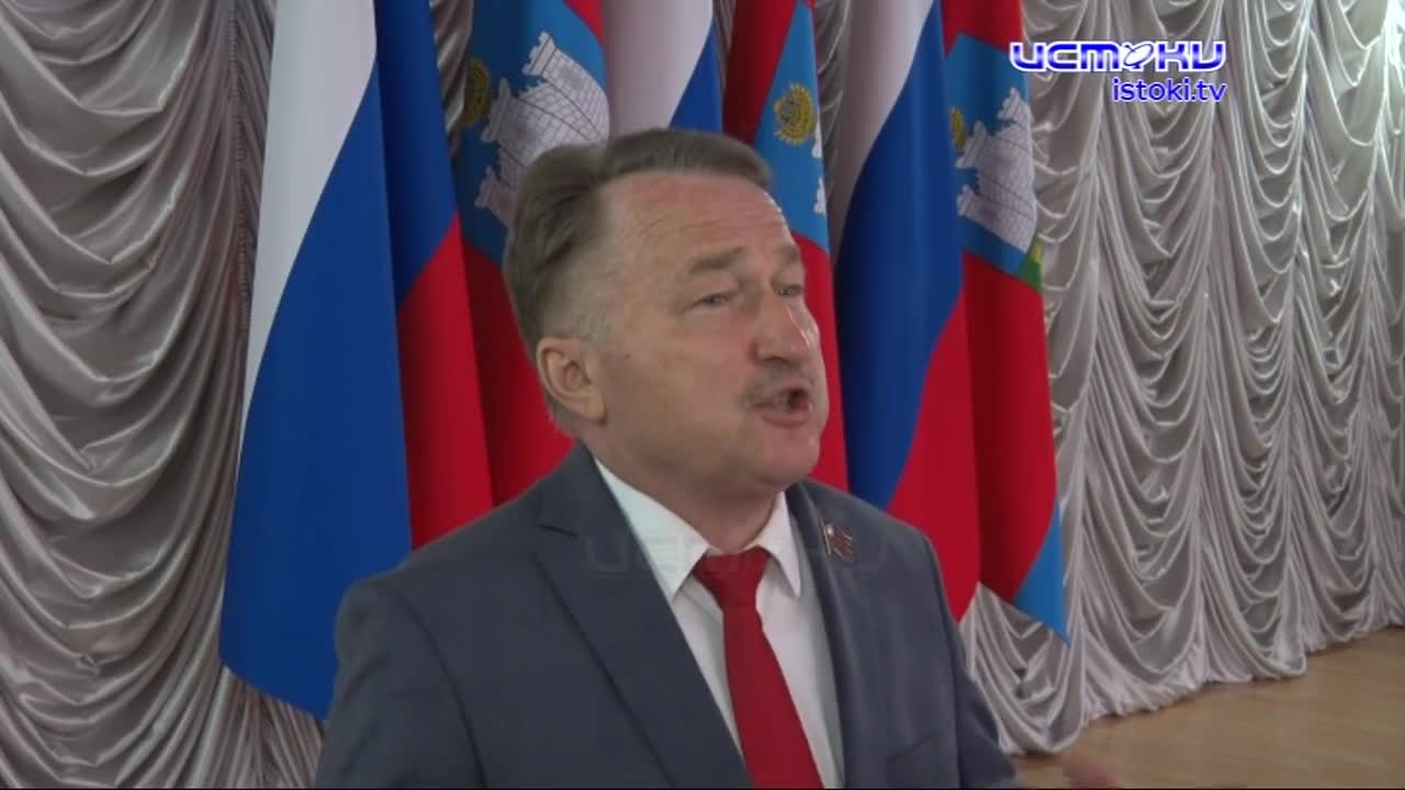 Как губернатор топил областных депутатов в море позитива...