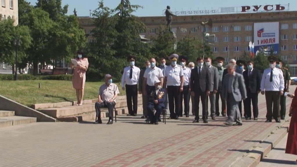 Открытие фонтанов и праздник на карантине: как в Орле прошел День России