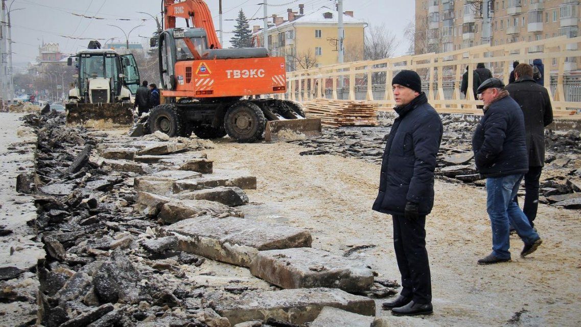 Мэр Орла Юрий Парахин рассказал о ходе работ по реконструкции Красного моста