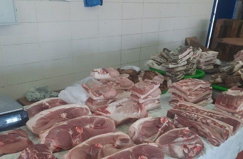 На рынке в Орловской области торговали свининой с лекарствами 