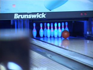 Шар, дорожка и меткий бросок! В Орле прошли чемпионат и первенство по боулингу