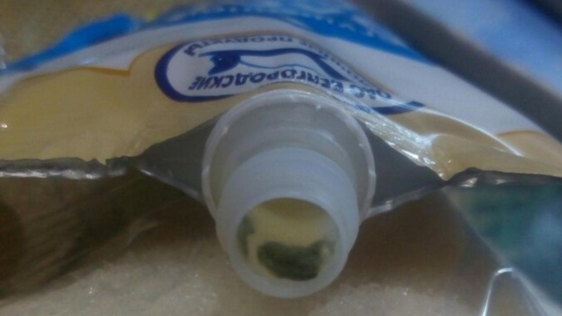 В сухпайках мценских школьников обнаружили сгущенку с плесенью