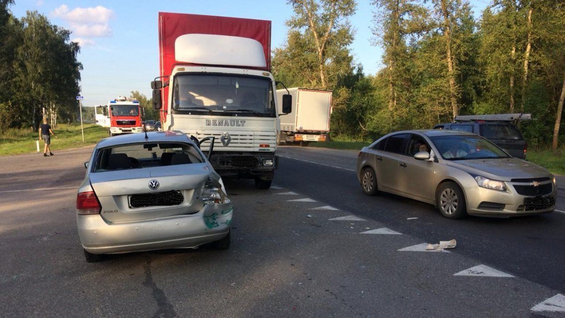 Водитель внедорожника устроил тройное ДТП на орловской объездной