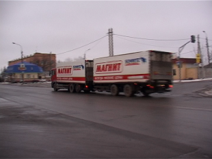 Большие пробки из-за больших машин 