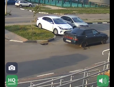 В Орле кража решетки ливневой канализации попала на видео