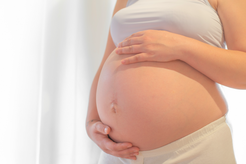 Орловские выплаты беременным школьницам: стимул или поддержка?