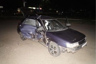 В Орле "Volkswagen" врезался в "ВАЗ". Трое пострадали