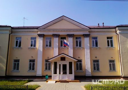 В Глазуновском районе детские площадки привели в порядок после вмешательства прокуратуры