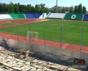 Стадион имени Ленина пообещали сдать до конца октября