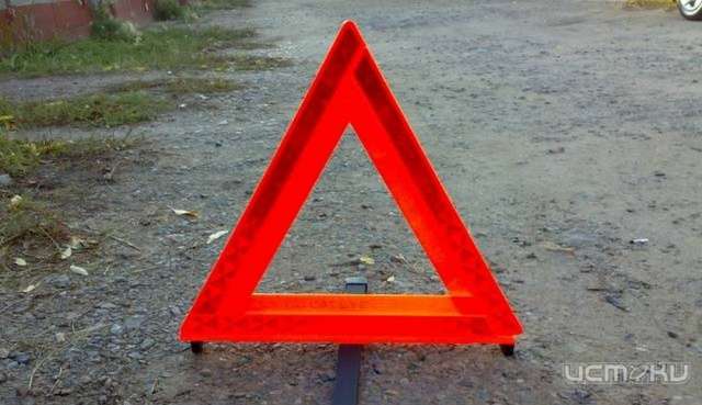 На орловской трассе автоледи на «Оке» угодила в кювет: есть пострадавший