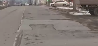 "Мартышкин труд". Срок службы латок на орловских дорогах- 2 месяца