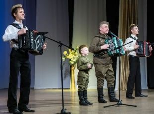 В рамках декады инвалидов прошла выставка творческих работ