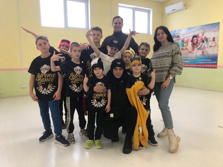 Сегодня на телеканале "Истоки" после выпуска новостей эфир продолжит программа "Интервью"