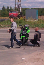 Помогите установить личность виновного!