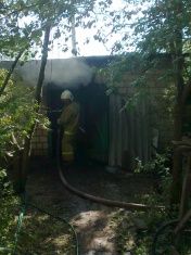 За выходные спасатели и пожарные МЧС выезжали 80 раз на происшествия