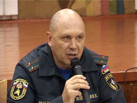 Все на выход! В 39-ой школе прошел урок эвакуации 