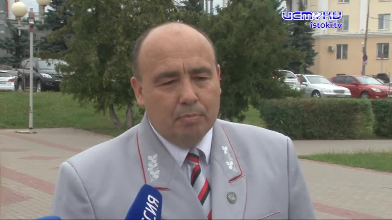 Исполнили мечту. Железнодорожники показали детям из Луганска и Донецка, где и как ремонтируют поезда. Эта экскурсия стала одним из мероприятий, подгот...