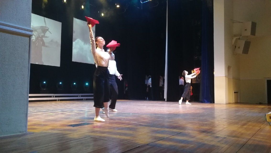 Фоторепортаж: в институте культуры отпраздновали 100-летие орловского комсомола