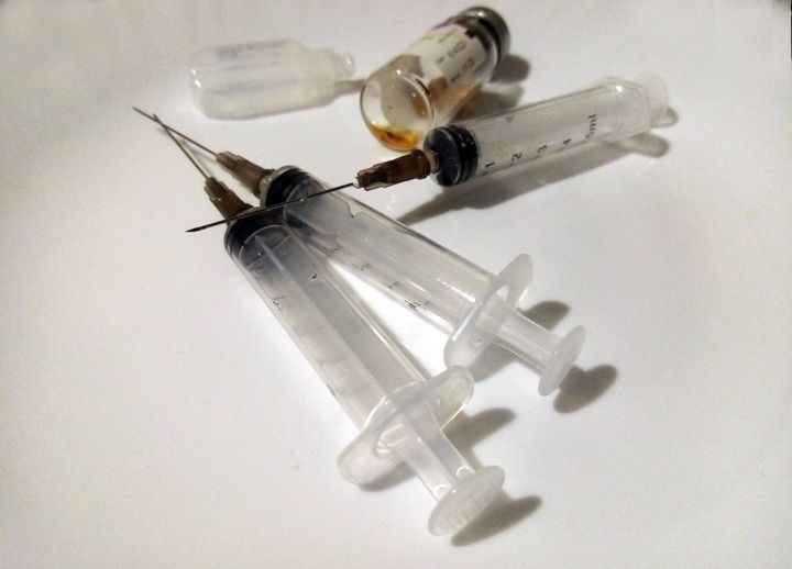 В орловских поликлиниках закончились вакцины от бешенства