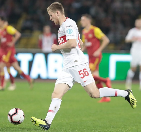 «Спартак» разгромил «Сочи». Орловец Гапонов провел на поле первый тайм