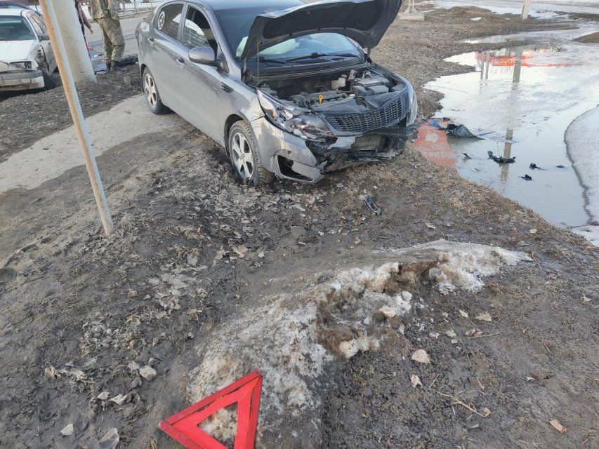 В Северном районе Орла Пассат протаранил Киа Рио