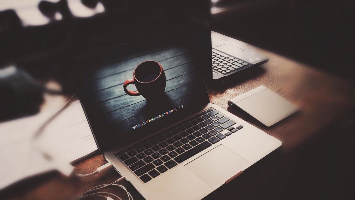 У жительницы Орловщины похитили ноутбук, аудиоколонки, сотовый телефон и продукты