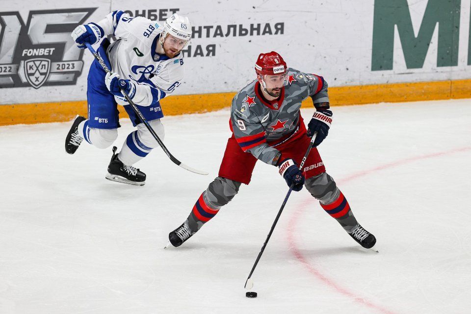 Хоккеисты ЦСКА добыли волевую победу в дерби с «Динамо»