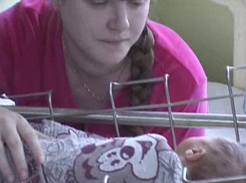 Орловчане назвали лучший возраст для рождения первенца 