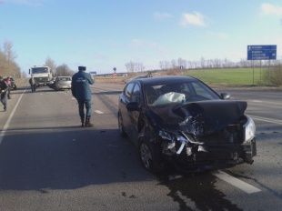 Во Мценском районе столкнулись два автомобиля