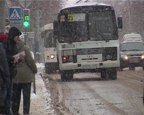 В Орле 12-летнюю девочку выгнали из маршрутки, т.к. у нее не сработал проездной