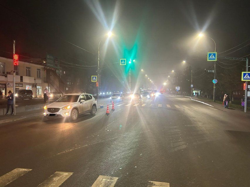 В Орле пенсионер попал под колеса иномарки, когда переходил дорогу