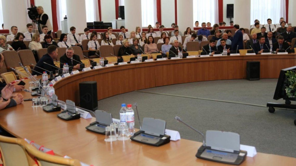 В Орловском облсовете прошел День Московской железной дороги