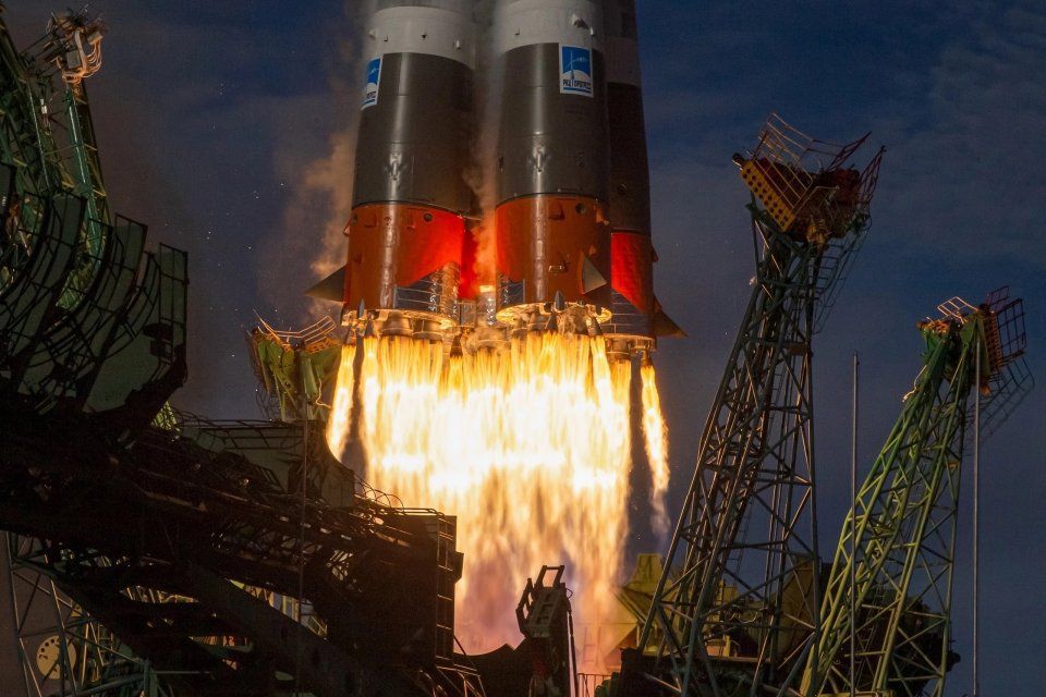 Космонавт Александр Мисуркин показал запуск грузового корабля "Прогресс МС-25"