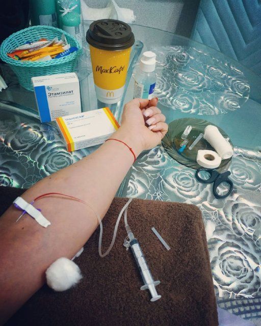 «Вы же не умираете, ничего подождёте, ведь жили ж как-то до этого»: Орловчанка с кровотечением рассказала, как не смогла получить медпомощь