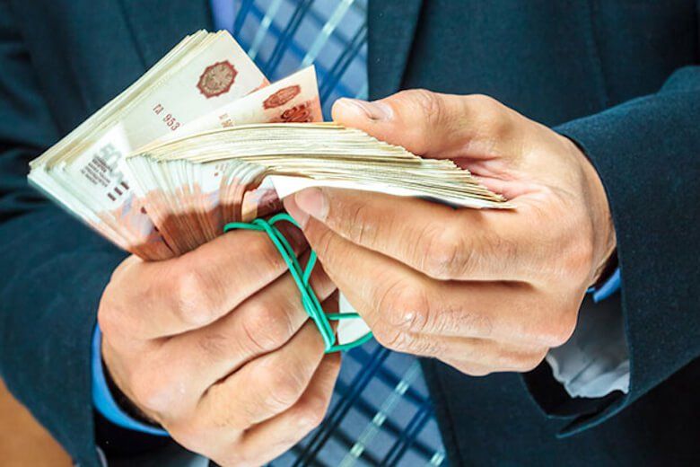 Экс-директор вернул «Орелфармации» нелегально полученные деньги