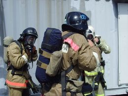 Сводка МЧС: в пожаре погиб бомж, злая собака не пускала жителей домой, и найдены очередные гранаты времен ВОВ 