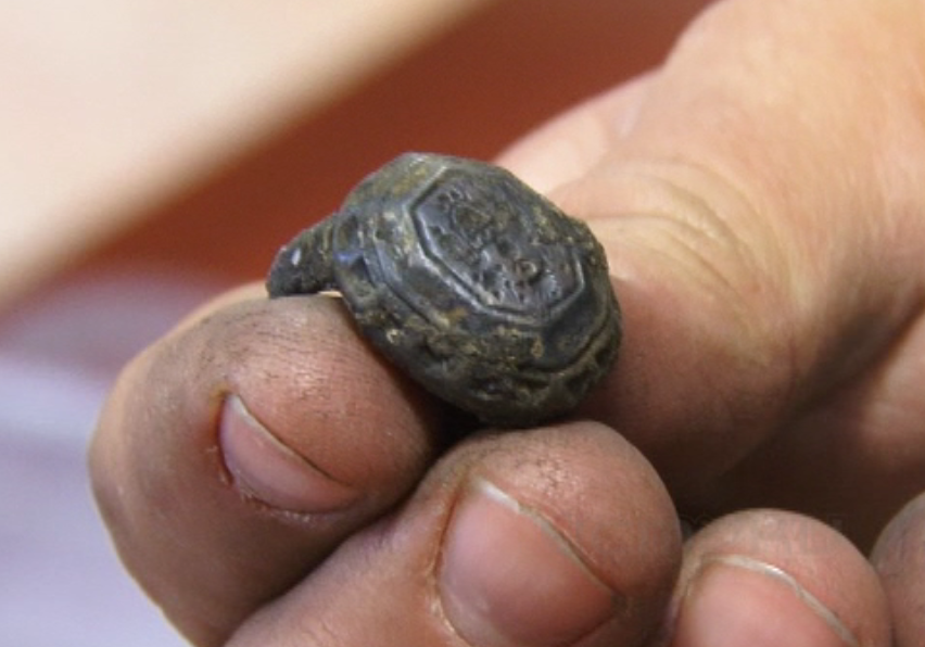 Под Красным мостом нашли артефакты времен основания Орла