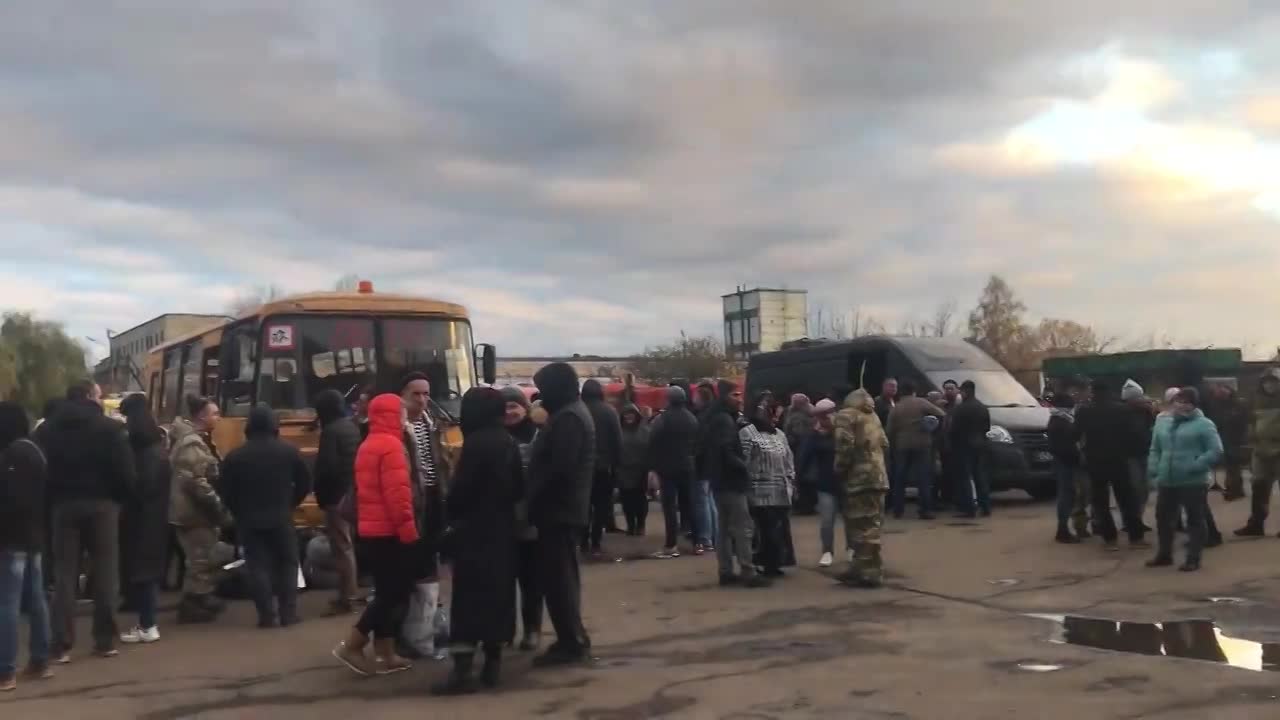 Ещё одна группа мобилизованных орловчан отправилась на переподготовку