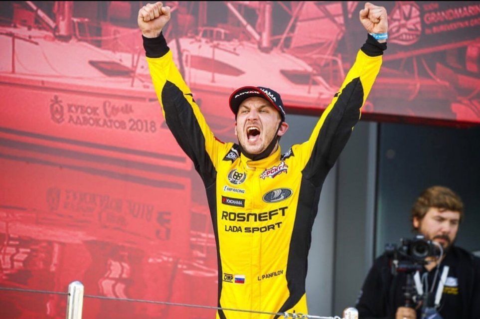 Орловский гонщик Леонид Панфилов завоевал бронзу на финальном этапе Российской серии кольцевых гонок