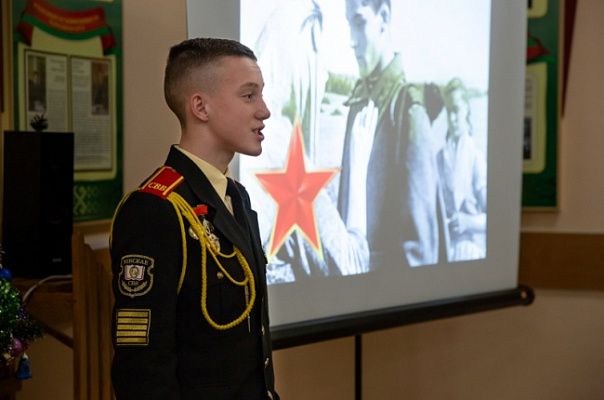 Юных жителей Орловщины приглашают принять участие в поэтическом конкурсе имени Андрея Дементьева