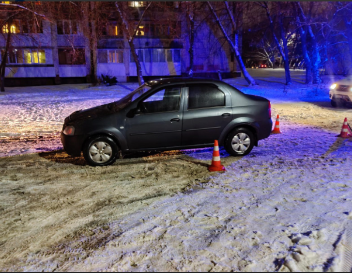 В первый день 2022 года легковушка сбила пешехода