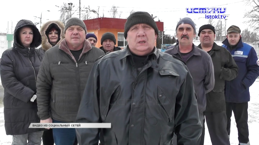 Мэр Орла Юрий Парахин отчитался о ходе ремонта школ, работники трамвайно-троллейбусного предприятия обратились к президенту Путину, прокурор области намекнул на развитие событий в деле Сергея Лежнева