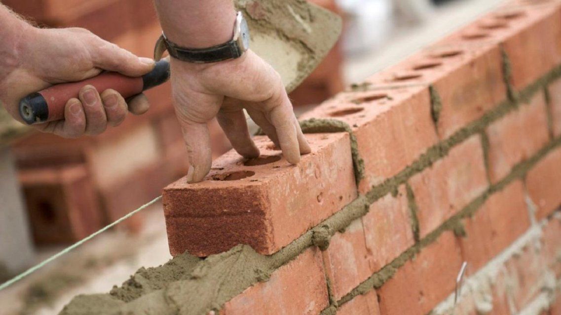 За месяц орловчане своими силами достроили более 100 жилых домов