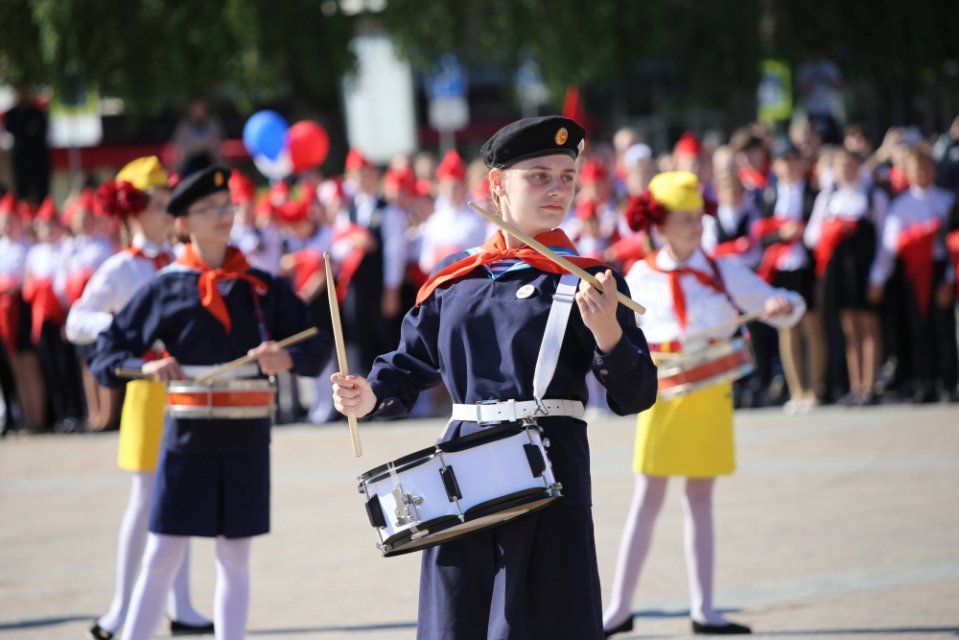 Почти 3000 юных жителей Орловщины пополнили ряды пионеров