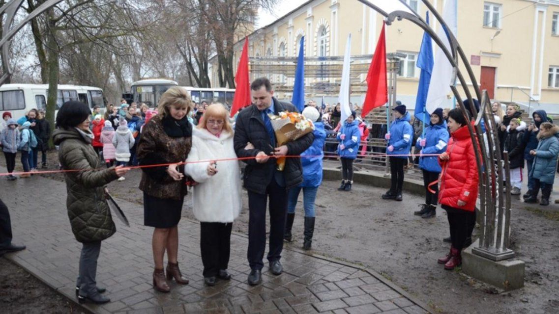 В Орле открыли аллею в честь прославленного тренера Клавдии Наумовой