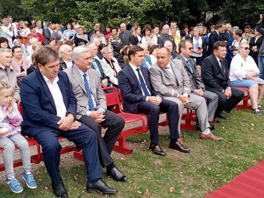 Фоторепортаж: сегодня в Орле чествуют тружеников железных дорог