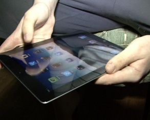 30-летний орловчанин похитил планшет у жены своего знакомого